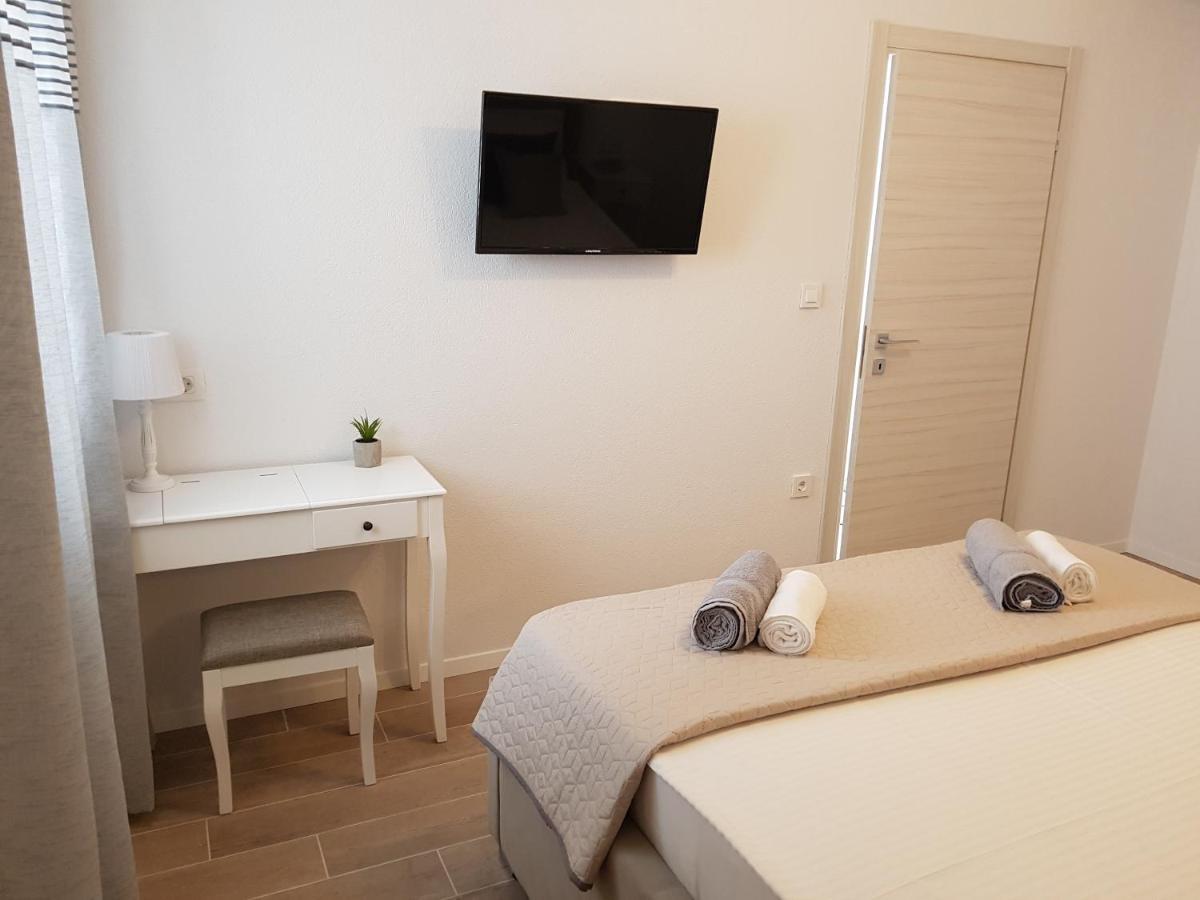 La Vista Apartments Мимице Экстерьер фото
